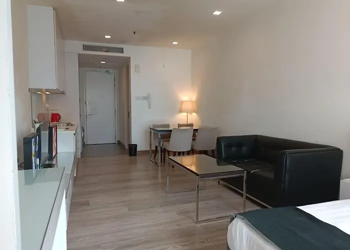 Rm2A18 Bukit Bintang Balcony Studio