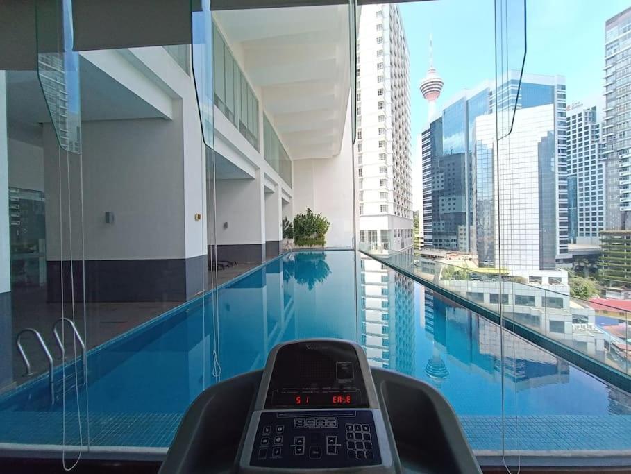 Rm2a18 Bukit Bintang Balcony